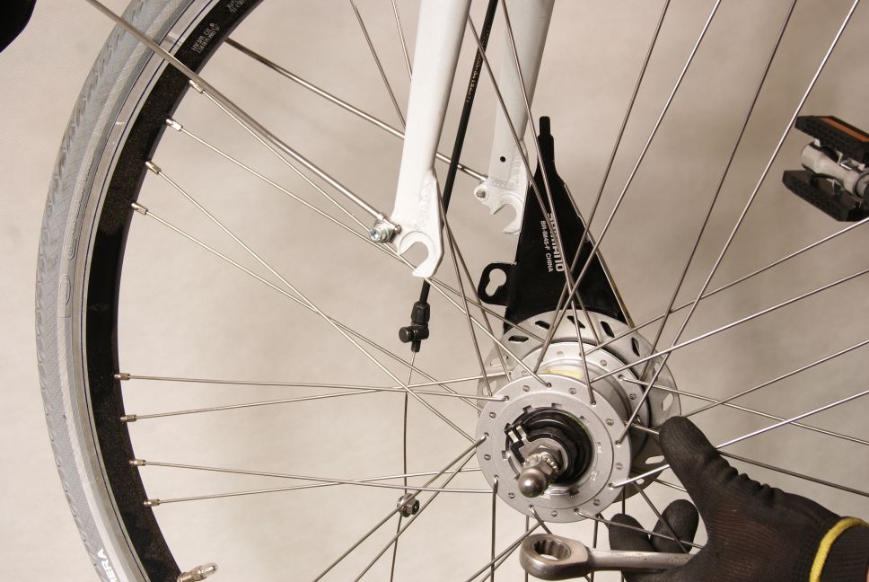 Koło z hamulcem rolkowym Shimano Inter-M